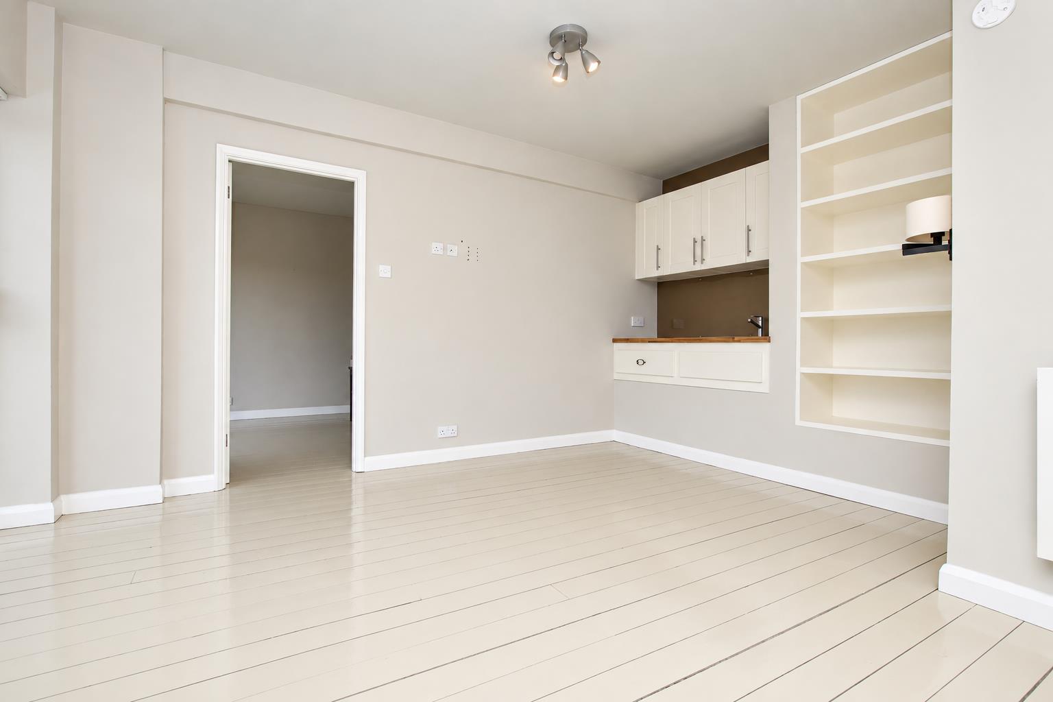 Camden Road, Bath, BA1